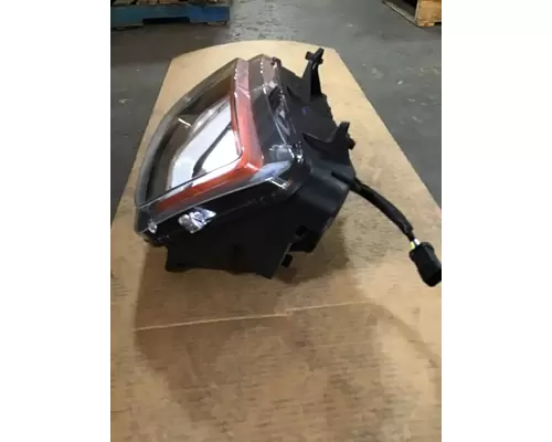 INTERNATIONAL HX515 Headlamp Assembly