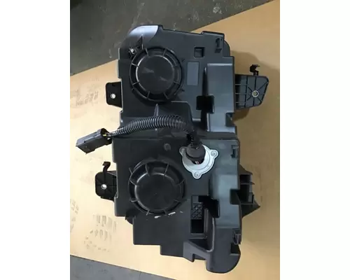 INTERNATIONAL HX515 Headlamp Assembly