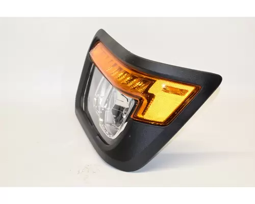 INTERNATIONAL HX515 Headlight