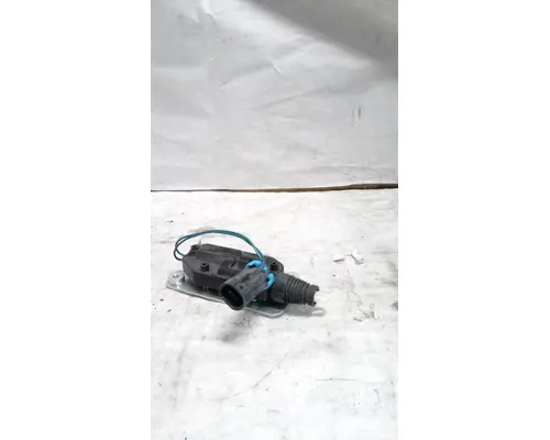 INTERNATIONAL HX515 Latches and Locks