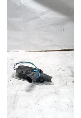 INTERNATIONAL HX515 Latches and Locks