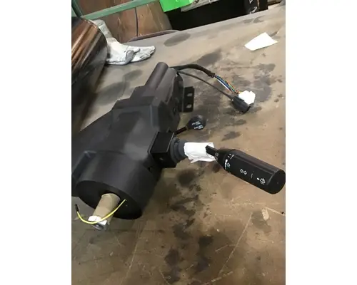 INTERNATIONAL HX515 Steering Column