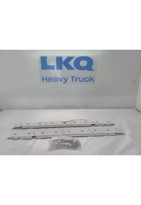 INTERNATIONAL HX520 Body Parts, Misc.