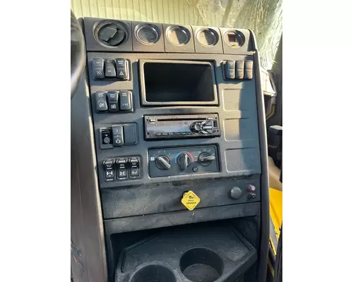 INTERNATIONAL HX520 Dash Assembly