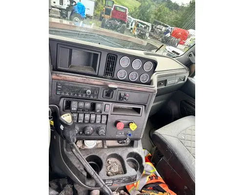 INTERNATIONAL HX520 Dash Assembly