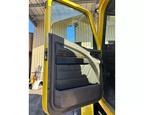 INTERNATIONAL HX520 Door Assembly, Front