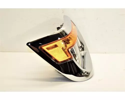 INTERNATIONAL HX520 Headlight