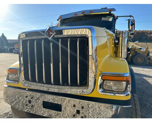 INTERNATIONAL HX520 Hood