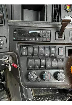 INTERNATIONAL HX520 Temperature Control