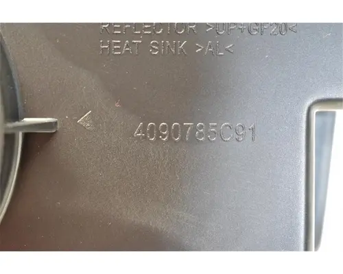 INTERNATIONAL HX615 Headlamp Assembly