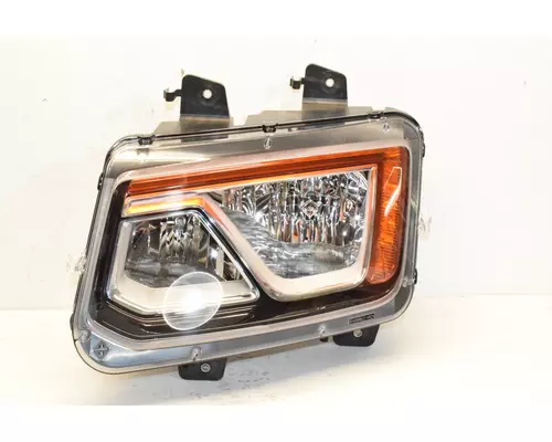 INTERNATIONAL HX615 Headlight