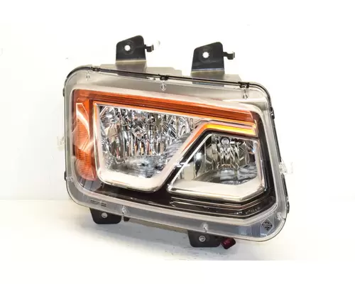 INTERNATIONAL HX615 Headlight