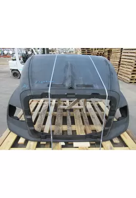 INTERNATIONAL HX615 Hood