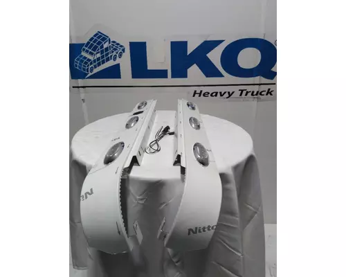 INTERNATIONAL HX615 Side Fairing