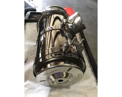 INTERNATIONAL HX620 Air Cleaner
