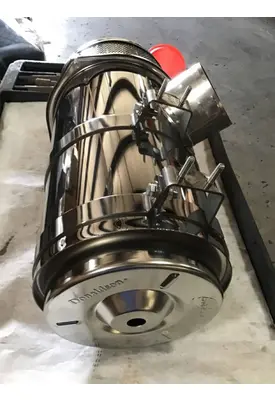 INTERNATIONAL HX620 Air Cleaner