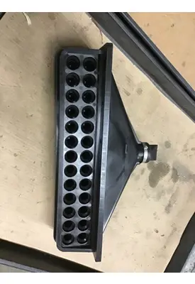 INTERNATIONAL HX620 Air Cleaner