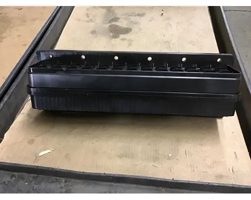INTERNATIONAL HX620 Air Cleaner