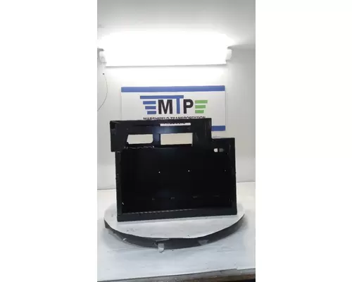 INTERNATIONAL HX620 Battery Box