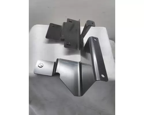 INTERNATIONAL HX620 Body Parts, Misc.