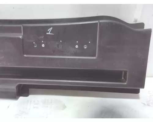 INTERNATIONAL HX620 Body Parts, Misc.
