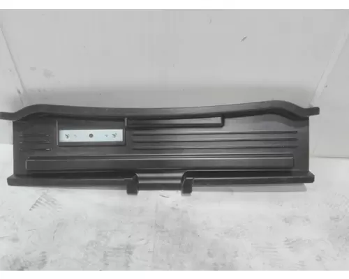 INTERNATIONAL HX620 Body Parts, Misc.