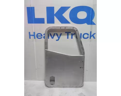INTERNATIONAL HX620 Door Assembly, Front
