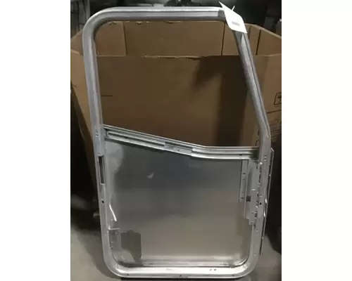 INTERNATIONAL HX620 Door Assembly, Front