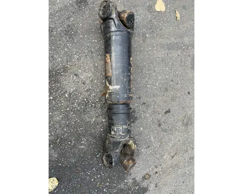 INTERNATIONAL HX620 Drive Shaft, Rear