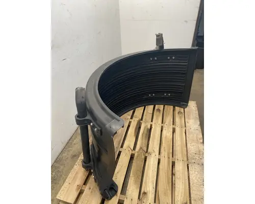 INTERNATIONAL HX620 Fender Extension