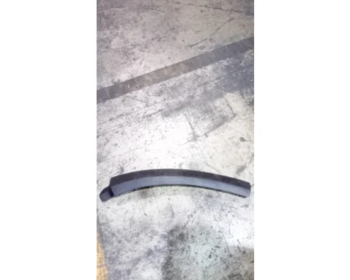 INTERNATIONAL HX620 Fender Extension
