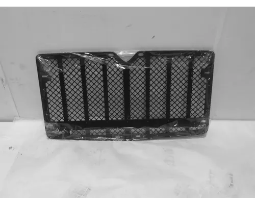 INTERNATIONAL HX620 Grille
