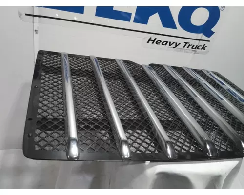 INTERNATIONAL HX620 Grille