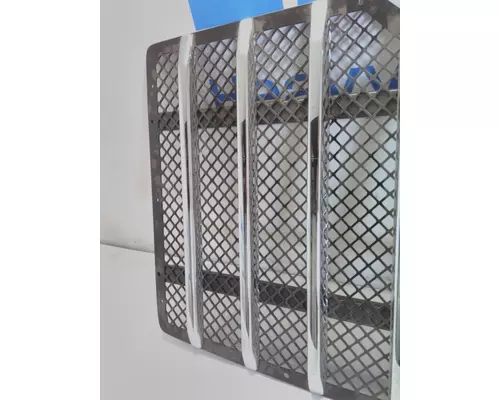 INTERNATIONAL HX620 Grille