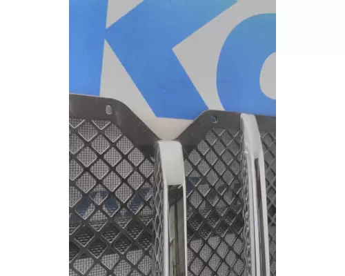 INTERNATIONAL HX620 Grille