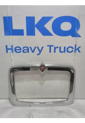 INTERNATIONAL HX620 Grille