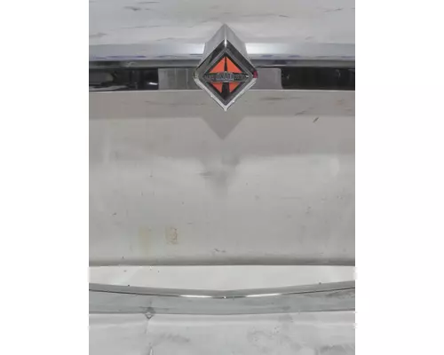 INTERNATIONAL HX620 Grille