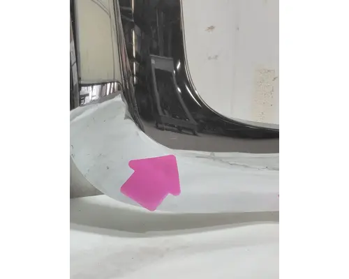 INTERNATIONAL HX620 Grille