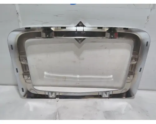 INTERNATIONAL HX620 Grille