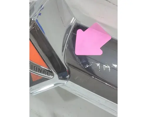 INTERNATIONAL HX620 Grille