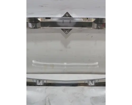 INTERNATIONAL HX620 Grille