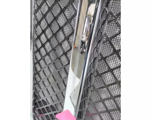 INTERNATIONAL HX620 Grille