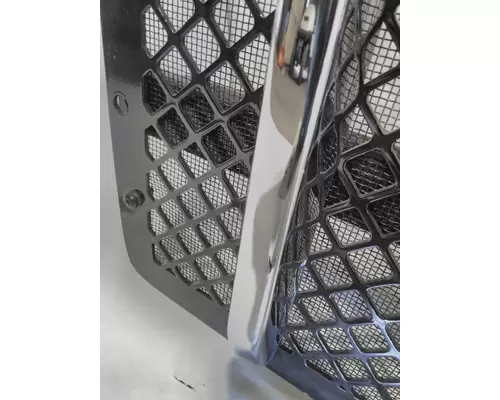 INTERNATIONAL HX620 Grille
