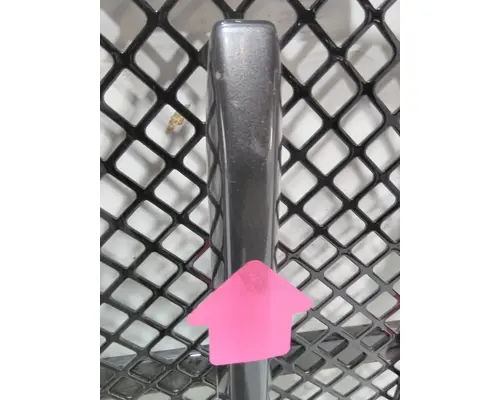 INTERNATIONAL HX620 Grille