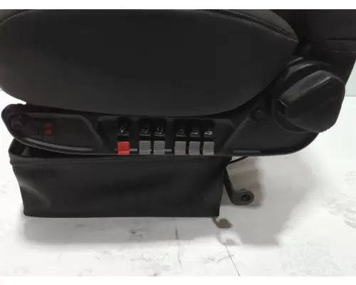INTERNATIONAL HX620 Seat, Front