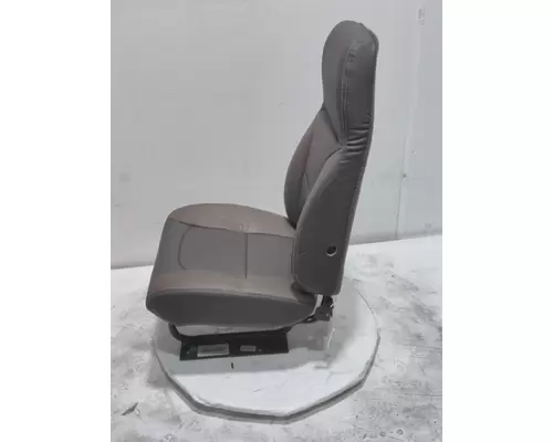 INTERNATIONAL HX620 Seat, Front