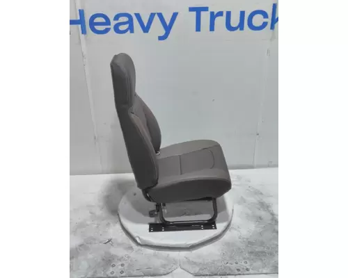 INTERNATIONAL HX620 Seat, Front