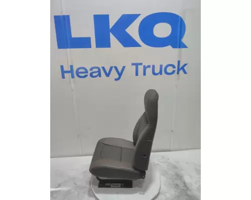 INTERNATIONAL HX620 Seat, Front
