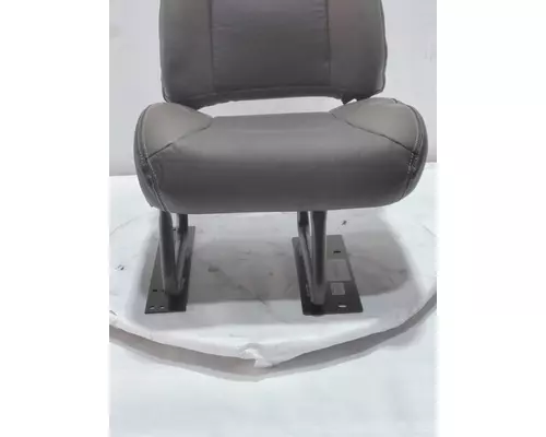 INTERNATIONAL HX620 Seat, Front