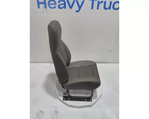 INTERNATIONAL HX620 Seat, Front